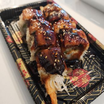 Chinitas - Sushi Bars Near Me - Henderson, Nevada