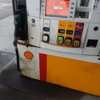 Shell Gas Station - Disgusting - Gas Stations Near Me - Sugar Grove, Illinois Shell Gas Station - Disgusting - Gas Stations Near Me - Sugar Grove, Illinois