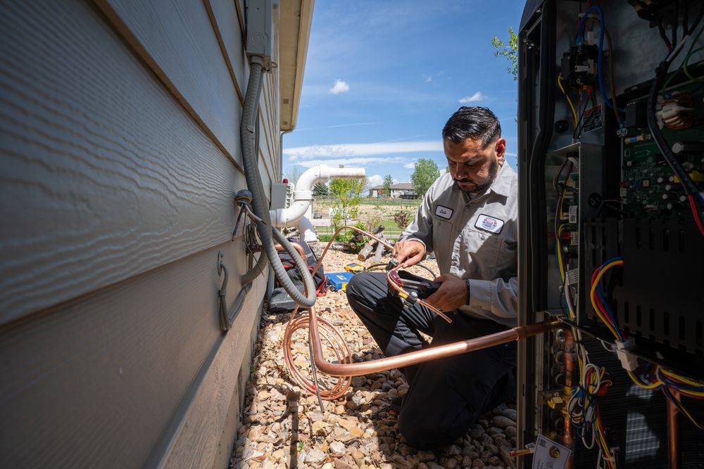 Slide of M and M Heating & Cooling, Plumbing & Electrical