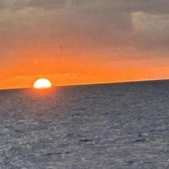 MANA Cruises & Charters - Beautiful sunset! - Boat Tours Near Me - Kapolei, Hawaii MANA Cruises & Charters - Beautiful sunset! - Boat Tours Near Me - Kapolei, Hawaii