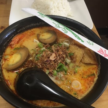Borneo Eatery - Laksa soup with vermicelli, curry, and coconut milk ....... Deelish.   Shared - Indonesian Near Me - Alhambra, California