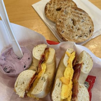Bageloo - Bagel + blueberry cream cheese & Egg & Bacon - Bagels Near Me - Diamond Bar, California Bageloo - Bagel + blueberry cream cheese & Egg & Bacon - Bagels Near Me - Diamond Bar, California