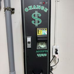 Napili Surf Beach Resort - Laundry change machine, it takes $20 too