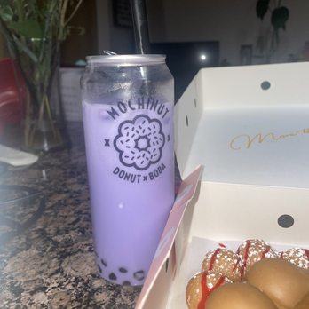 Mochi Lounge - ube boba drink - Donuts Near Me - Anaheim, California