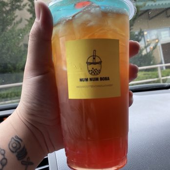Num Num Boba - Passion fruit tea w/ mango - Coffee & Tea Near Me - Reno, Nevada