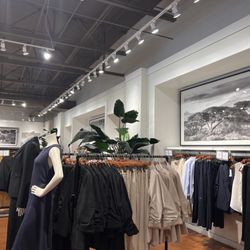 Banana Republic Factory Store