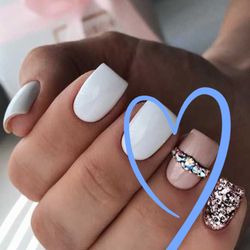 Wild Roots Style - This is what my nails were supposed to look like.