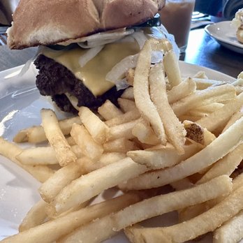 Oak Hill Post - All American burger and fries - New American Near Me - Pittsburgh, Pennsylvania
