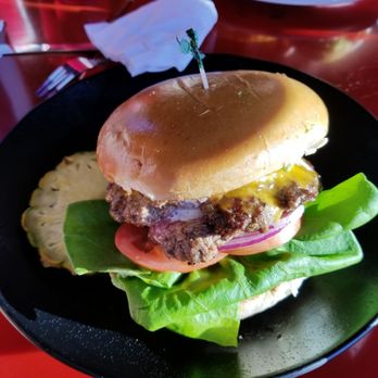 Cool Cat Cafe - Burgers Near Me - Kihei, Hawaii
