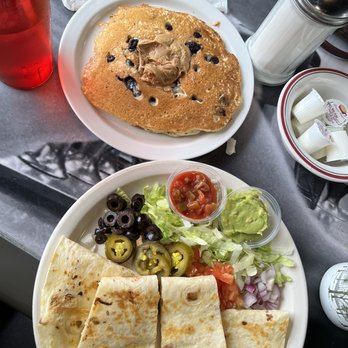 Mattie's Diner - Vegan quesadilla and vegan flapjack - Diners Near Me - Charlotte, North Carolina Mattie's Diner - Vegan quesadilla and vegan flapjack - Diners Near Me - Charlotte, North Carolina
