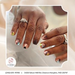 Cosmo Nail Bar - Your nails, your rules!
We've got designs to match every mood.
Call now to schedule your nail session!