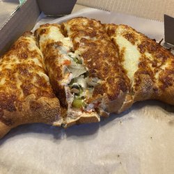Mig's Pizza Castle - Garden calzone
