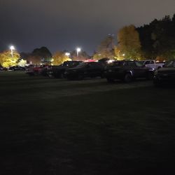 Macomb County Drive In Movies - People's cars