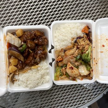 Kim's Oriental Food - braised pork, hunan chicken - Food Stands Near Me - Philadelphia, Pennsylvania Kim's Oriental Food - braised pork, hunan chicken - Food Stands Near Me - Philadelphia, Pennsylvania
