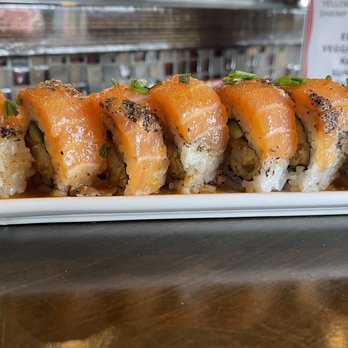 Sweet Fish Sushi Bar - Pick Dragon - Sushi Bars Near Me - Playa Vista, California