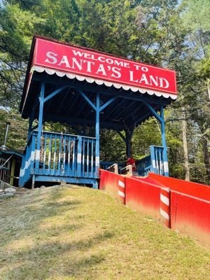 Santa's Land USA by null