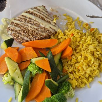 Oceanside Broiler - Ahi tuna steak..meh and nothing cooked to order only reheated. - Seafood Near Me - Oceanside, California Oceanside Broiler - Ahi tuna steak..meh and nothing cooked to order only reheated. - Seafood Near Me - Oceanside, California