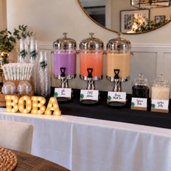 Lilikoi Boba - Self-Serve Boba Bar with freshly made drinks, toppings, cups and everything your guests need to build their perfect boba.