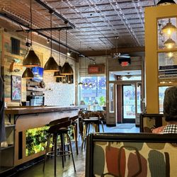 CRAVE Pasta Pizza Pub - Inside