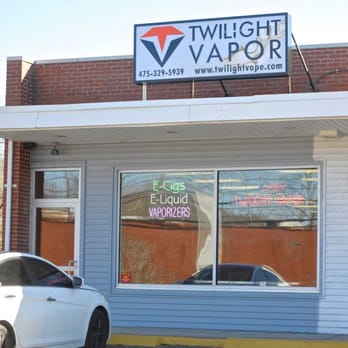Twilight Vapor - Twilight Vapor Danbury, store front. - Vape Shops Near Me - Danbury, Connecticut Twilight Vapor - Twilight Vapor Danbury, store front. - Vape Shops Near Me - Danbury, Connecticut