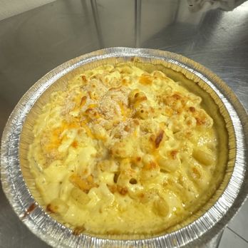 Skuddlebutts Pizza & Catering - American Near Me - Downers Grove, Illinois Skuddlebutts Pizza & Catering - American Near Me - Downers Grove, Illinois