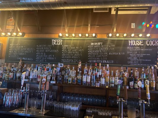 Three Star Bar by null