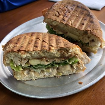 Fieldwork - Chicken sandwich - Beer Bar Near Me - San Mateo, California Fieldwork - Chicken sandwich - Beer Bar Near Me - San Mateo, California