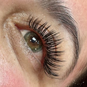 Royal Lashes - Eyelashes - Eyelash Service Near Me - Garden Grove, California