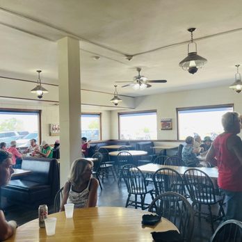 Cedar Pass Lodge Cafe - people eating in the dining room - Cafes Near Me - Interior, South Dakota Cedar Pass Lodge Cafe - people eating in the dining room - Cafes Near Me - Interior, South Dakota