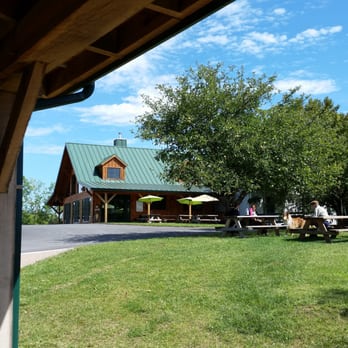 Tranquility Farm & Winery - View of tasting room from outside - Wineries Near Me - Purcellville, Virginia
