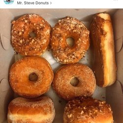 Mr Steve Donuts - They sold An assortment of donuts. I loved the crumb donuts. I just wish they sold specialty donuts like with bacon or strawberries on top