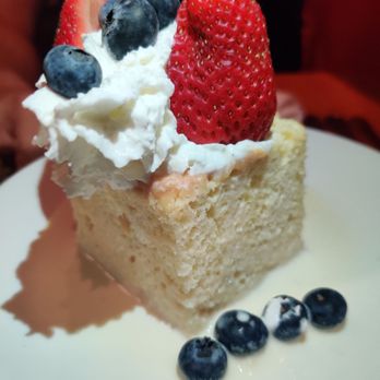 Moya - Tres leches heaven - New American Near Me - Jim Thorpe, Pennsylvania