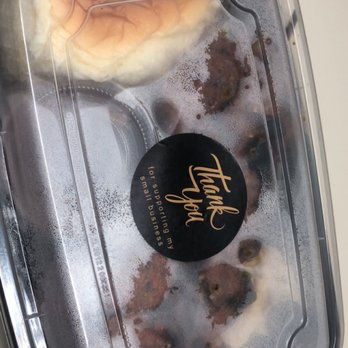 B’s Kitchen & Grill - So much food & flavor packed inna sucha small box! - Caterers Near Me B’s Kitchen & Grill - So much food & flavor packed inna sucha small box! - Caterers Near Me