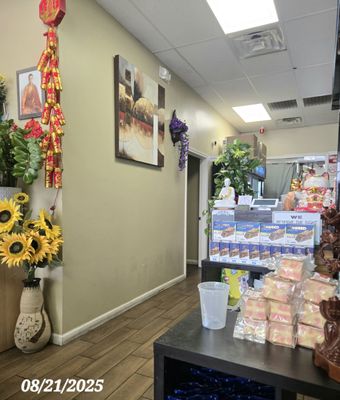 Tuệ Tâm (Vietnamese Vegan Restaurant) by null