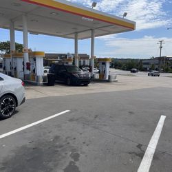 Shell - Pumps