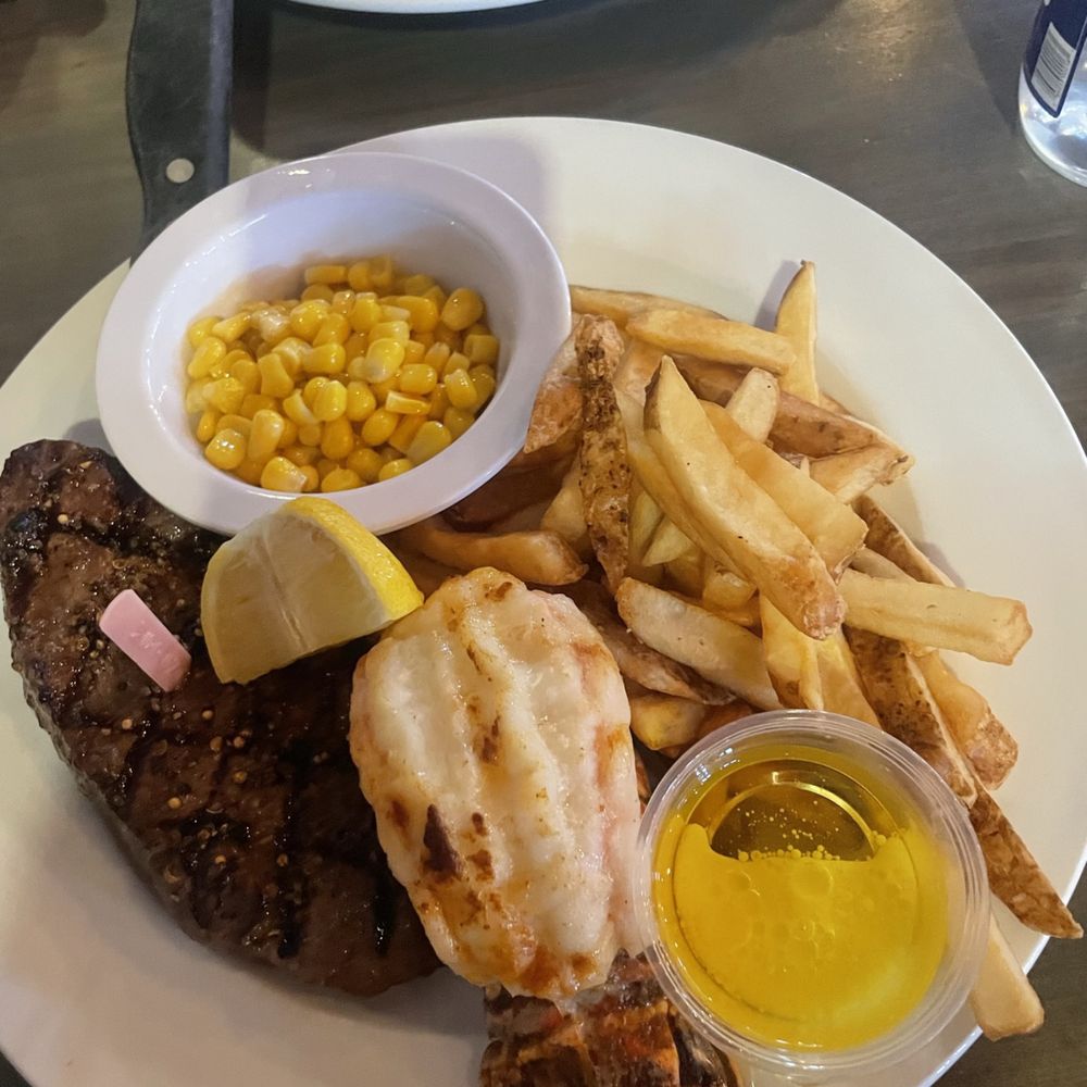 Chuck's Roadhouse - Steak and lobster - Steakhouses Near Me - Ottawa, Ontario Chuck's Roadhouse - Steak and lobster - Steakhouses Near Me - Ottawa, Ontario