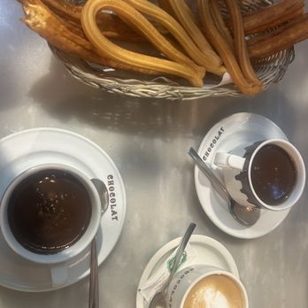 Chocolat - The best place to come! - Cafeteria Near Me - Madrid, M Chocolat - The best place to come! - Cafeteria Near Me - Madrid, M