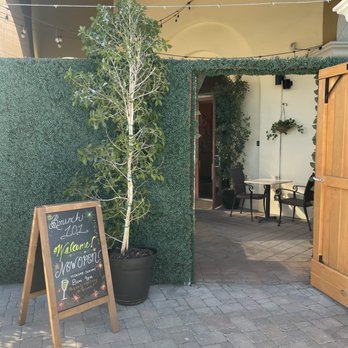 Brunch 101 - Entrance - Breakfast & Brunch Near Me - Cathedral City, California Brunch 101 - Entrance - Breakfast & Brunch Near Me - Cathedral City, California