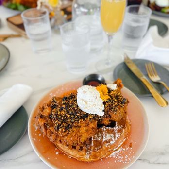 Sunny Hyde Up - Spicy Chicken Waffle - Breakfast & Brunch Near Me - Visalia, California