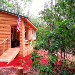 A Cabin In the Woods - Your entrance to a great and comfy vacation!