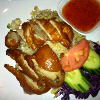 Shana Thai Restaurant - Fried chicken over fried rice - Thai Near Me - Mountain View, California Shana Thai Restaurant - Fried chicken over fried rice - Thai Near Me - Mountain View, California