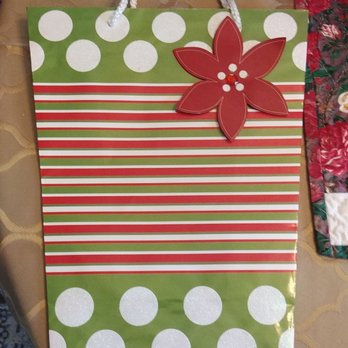 Sisters Corner - Holiday gift bag - Gift Shops Near Me - North Beach, Maryland