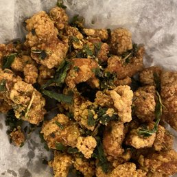 Popcorn chicken ($7)