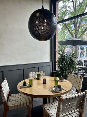 Madre Cocina y Lounge by null