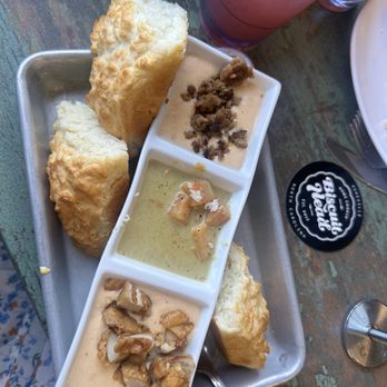 Biscuit Head - Gravy flight - Cafes Near Me - Asheville, North Carolina Biscuit Head - Gravy flight - Cafes Near Me - Asheville, North Carolina