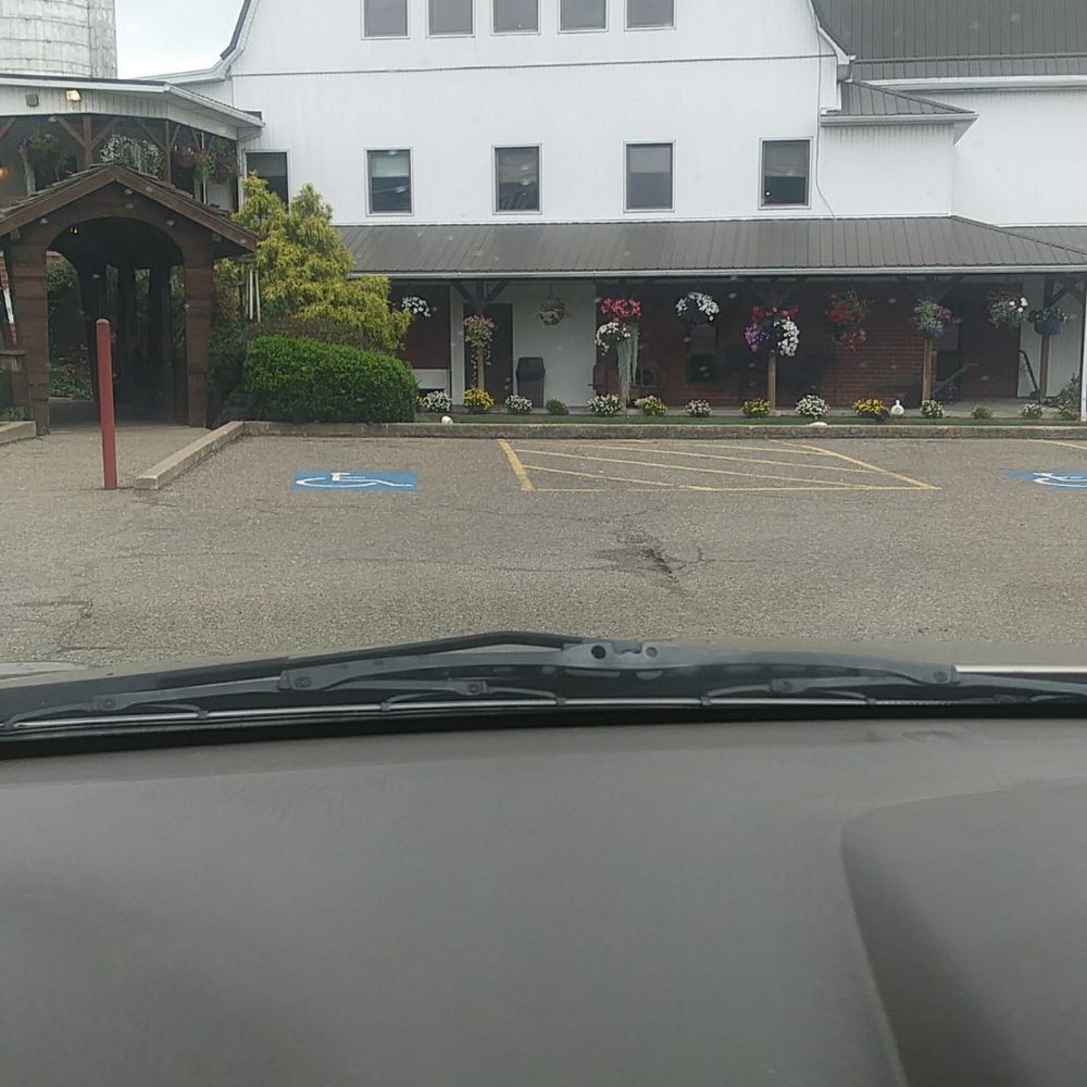 The Barn Restaurant - American Near Me - Smithville, Ohio The Barn Restaurant - American Near Me - Smithville, Ohio