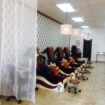 Top Line Nails - Love their remodel - Nail Salons Near Me - Irving, Texas