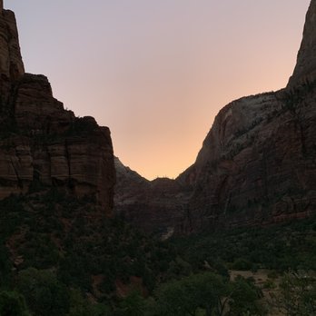 MountainBased - Angels Landing - Zion - Travel Services Near Me MountainBased - Angels Landing - Zion - Travel Services Near Me