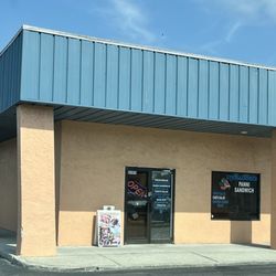 Kalina's Coffee & European Food - Exterior