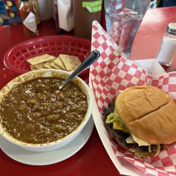 Casper's - Large Chili and Hamburger. - Diners Near Me - Springfield, Missouri